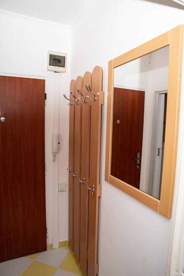 Lovely One Bedroom Apartment Nove Zamky Luaran gambar